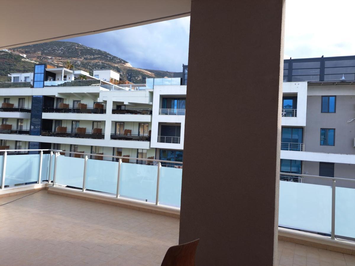 Aura Apartamento Vlorë Exterior foto